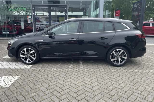 Renault Mégane (2018) thumbnail 4