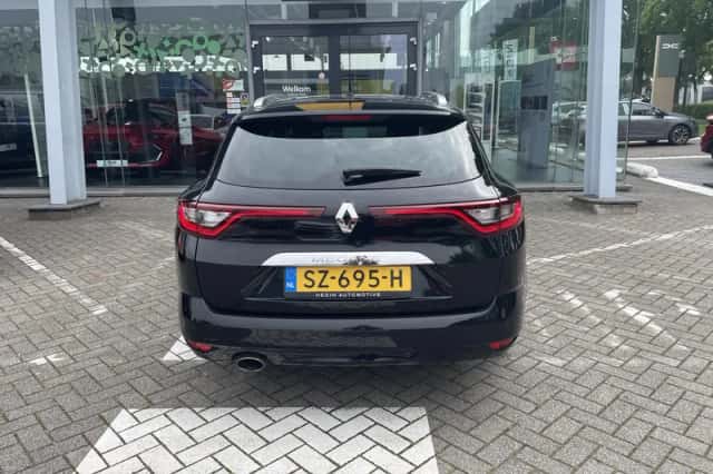 Renault Mégane (2018) thumbnail 5