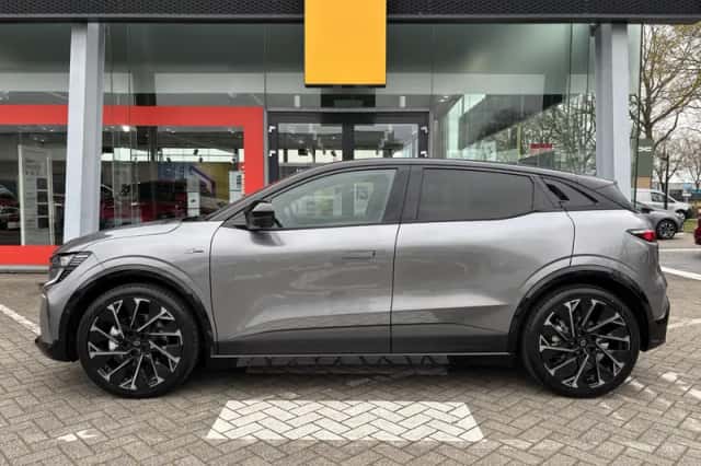 Renault Mégane E-Tech (2026) thumbnail 2