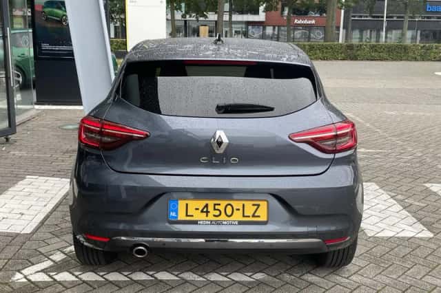 Renault Clio (2021) thumbnail 5