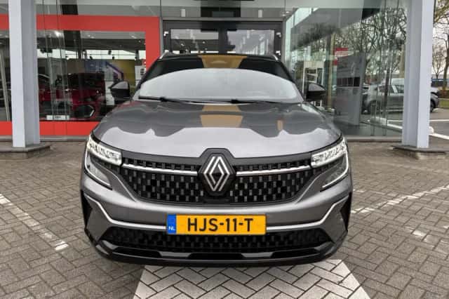 Renault Austral (2025) thumbnail 4