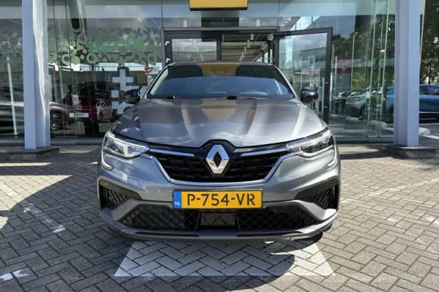 Renault Arkana (2022) thumbnail 2