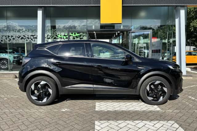 Renault Captur (2025) thumbnail 6
