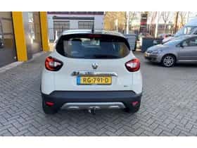 Renault Captur (2017) thumbnail 3