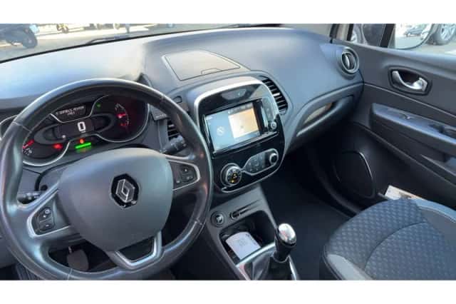 Renault Captur (2017) thumbnail 9
