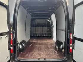 Renault Master (2024) thumbnail 25