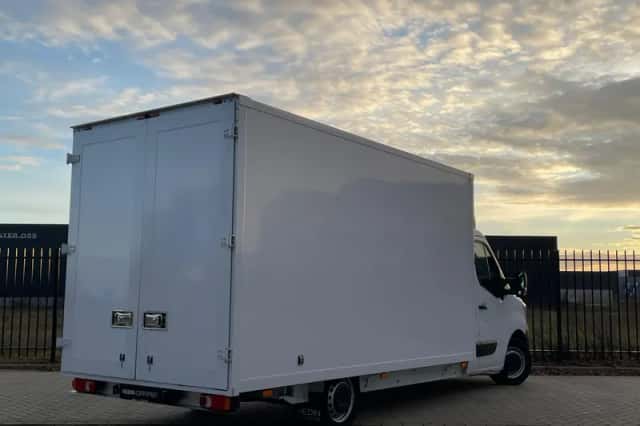 Renault Master (2024) thumbnail 2