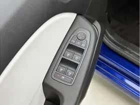 Renault Clio (2023) thumbnail 23