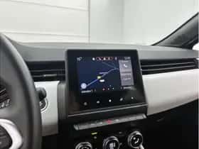 Renault Clio (2023) thumbnail 36