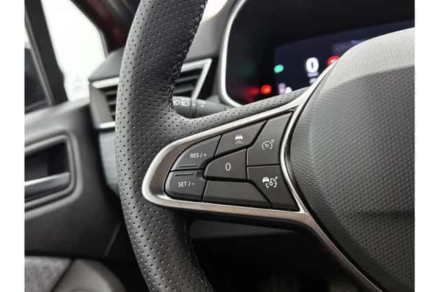 Renault Clio (2025) thumbnail 14