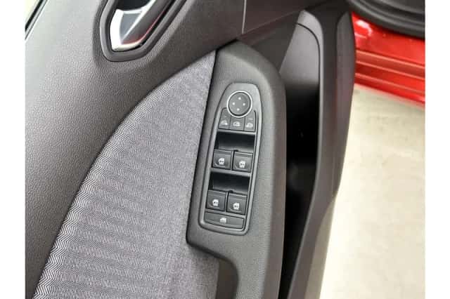 Renault Clio (2025) thumbnail 21