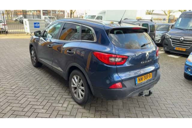 Renault Kadjar (2017) thumbnail 2