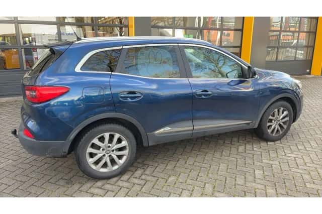 Renault Kadjar (2017) thumbnail 4
