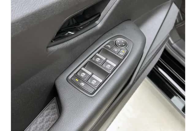 Renault Mégane E-Tech (2025) thumbnail 13