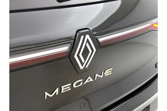 Renault Mégane E-Tech (2025) thumbnail 18