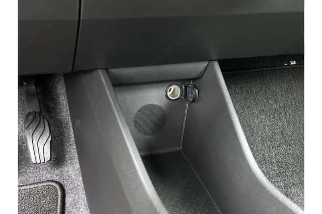 Renault Mégane E-Tech (2025) thumbnail 27