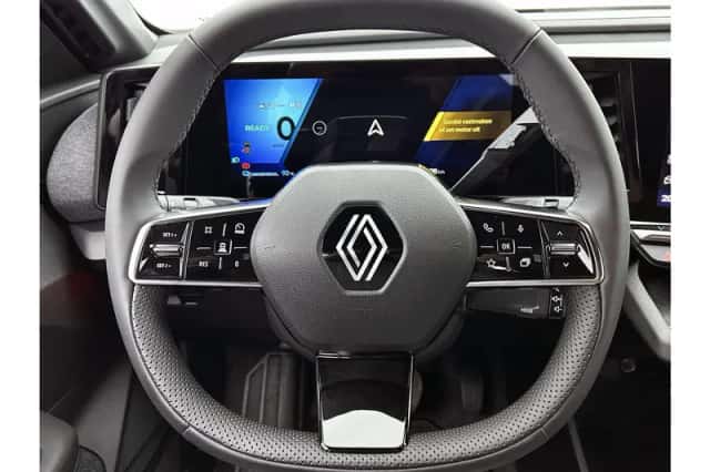 Renault Mégane E-Tech (2025) thumbnail 28
