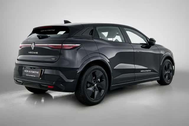 Renault Mégane E-Tech (2025) thumbnail 4