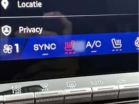 Renault Mégane E-Tech (2025) thumbnail 8