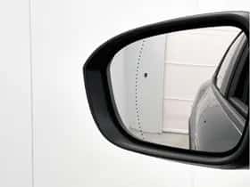 Renault Mégane E-Tech (2025) thumbnail 9