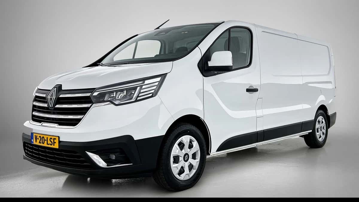 Renault Trafic (2025) — foto 1