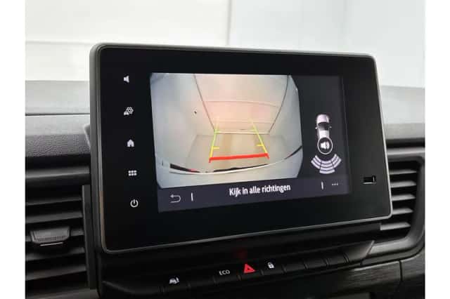 Renault Trafic (2025) thumbnail 11