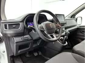 Renault Trafic (2025) thumbnail 18