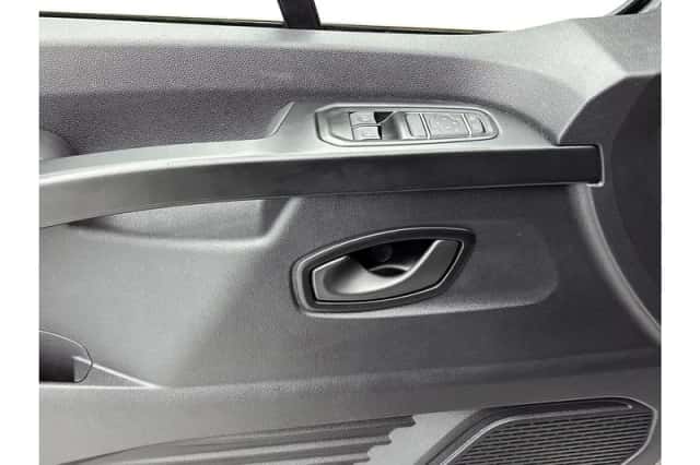 Renault Trafic (2025) thumbnail 21