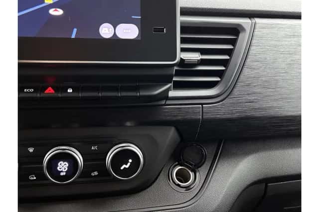 Renault Trafic (2025) thumbnail 27