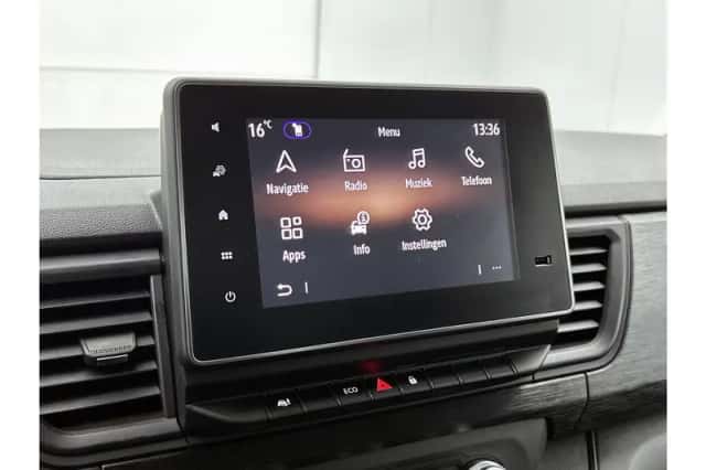 Renault Trafic (2025) thumbnail 8