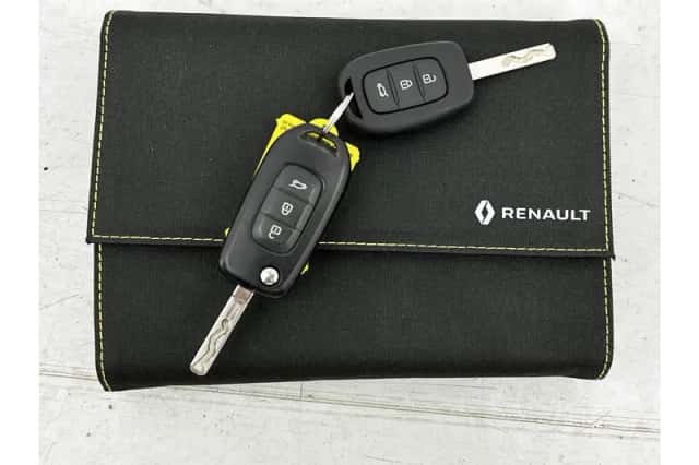 Renault Clio (2021) thumbnail 34