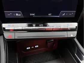 Renault Austral (2024) thumbnail 19