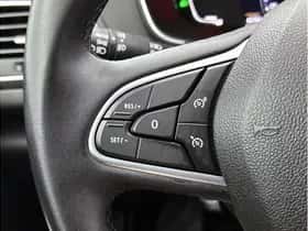 Renault Mégane (2023) thumbnail 6