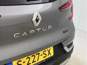 Renault Captur (2023) thumbnail 39