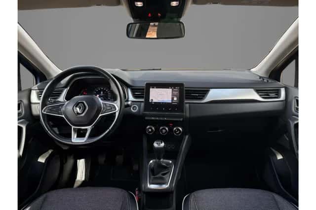 Renault Captur (2021) thumbnail 3