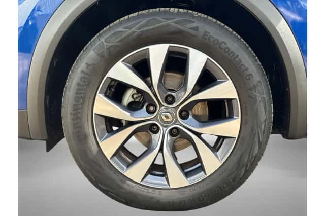 Renault Captur (2021) thumbnail 4