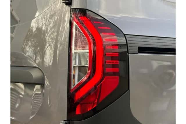 Renault Kangoo (2023) thumbnail 21