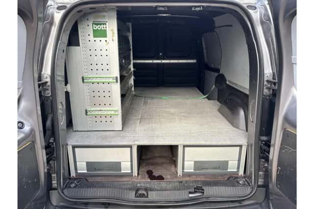 Renault Kangoo (2023) thumbnail 26