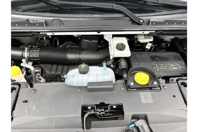 Renault Trafic (2023) thumbnail 12