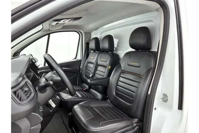 Renault Trafic (2023) thumbnail 5