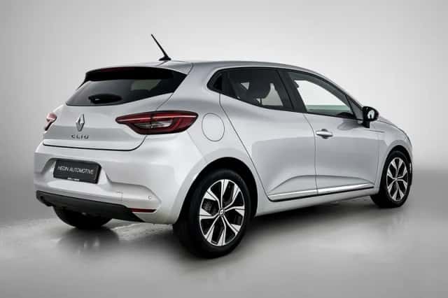 Renault Clio (2022) thumbnail 2