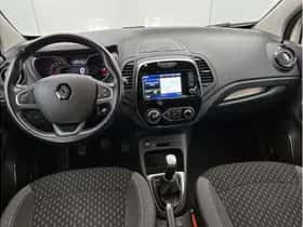 Renault Captur (2019) thumbnail 3