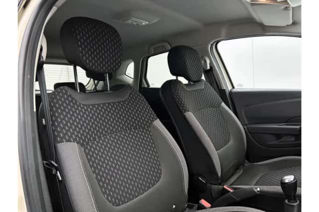 Renault Captur (2019) thumbnail 21