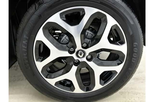 Renault Captur (2019) thumbnail 4