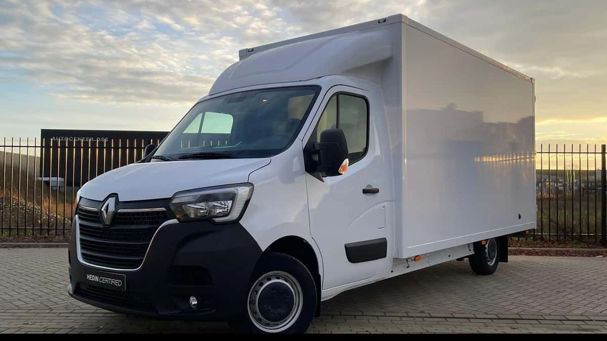 Renault Master (2024) — foto 1