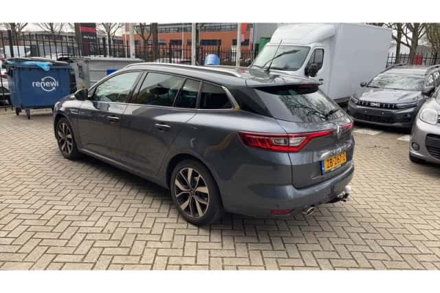 Renault Mégane (2019) thumbnail 2