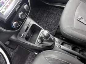 Renault Captur (2016) thumbnail 18