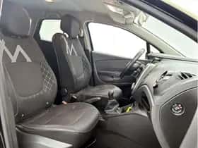 Renault Captur (2016) thumbnail 20