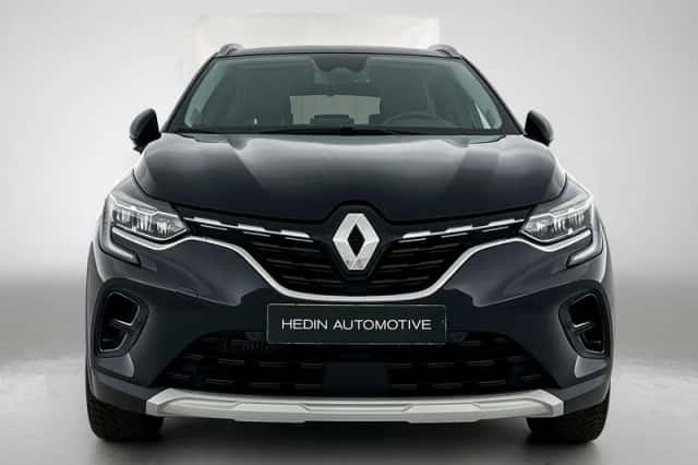 Renault Captur (2023) thumbnail 5