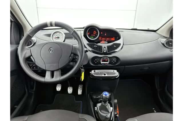 Renault Twingo (2012) thumbnail 3